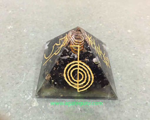 Black-Toumaline-Engrave-Orgone-Pyramid